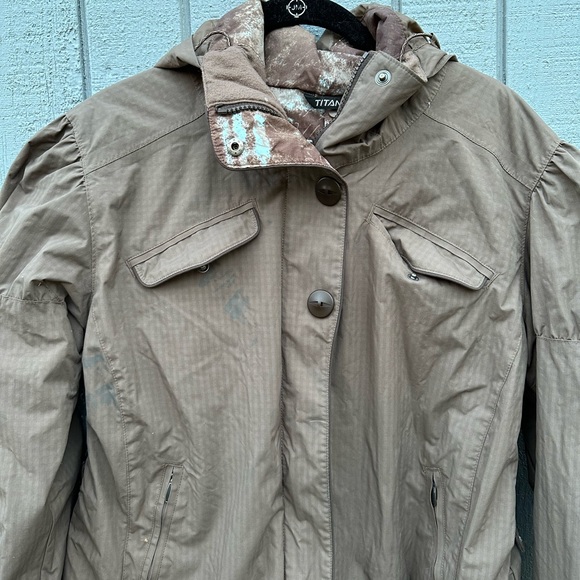 Columbia Titanium Jacket - Picture 4 of 13